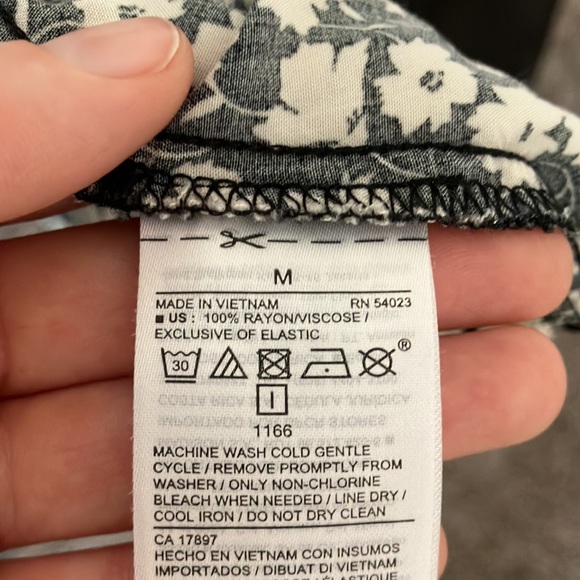 Black and cream floral summer dress - Picture 5 of 5